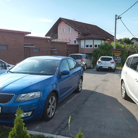 Villa Rubcic Rooms Rakovica Exteriör bild