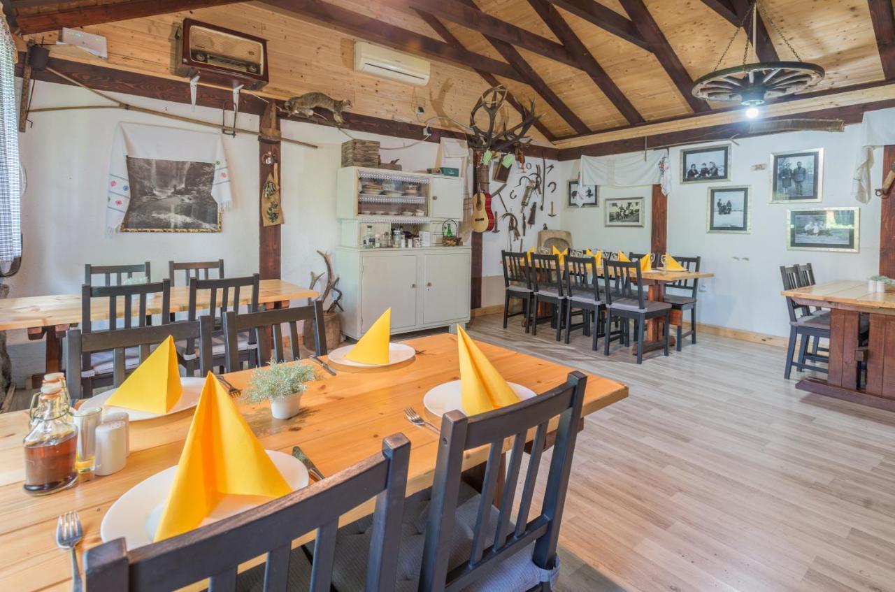 Villa Rubcic Rooms Rakovica Exteriör bild